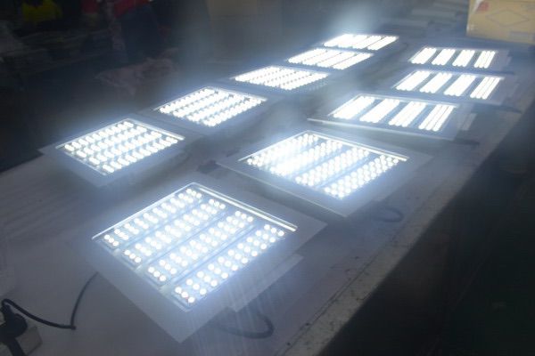 outdoor canopy light tesr