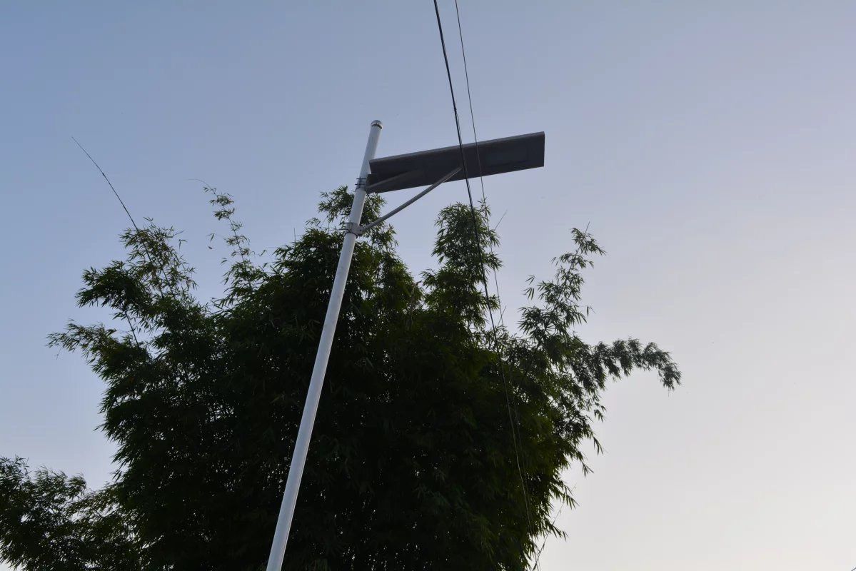  Integrated solar led street lamp case 