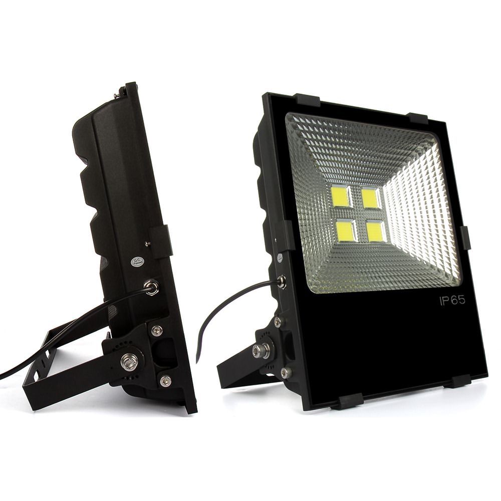 the Philips 200w flood light