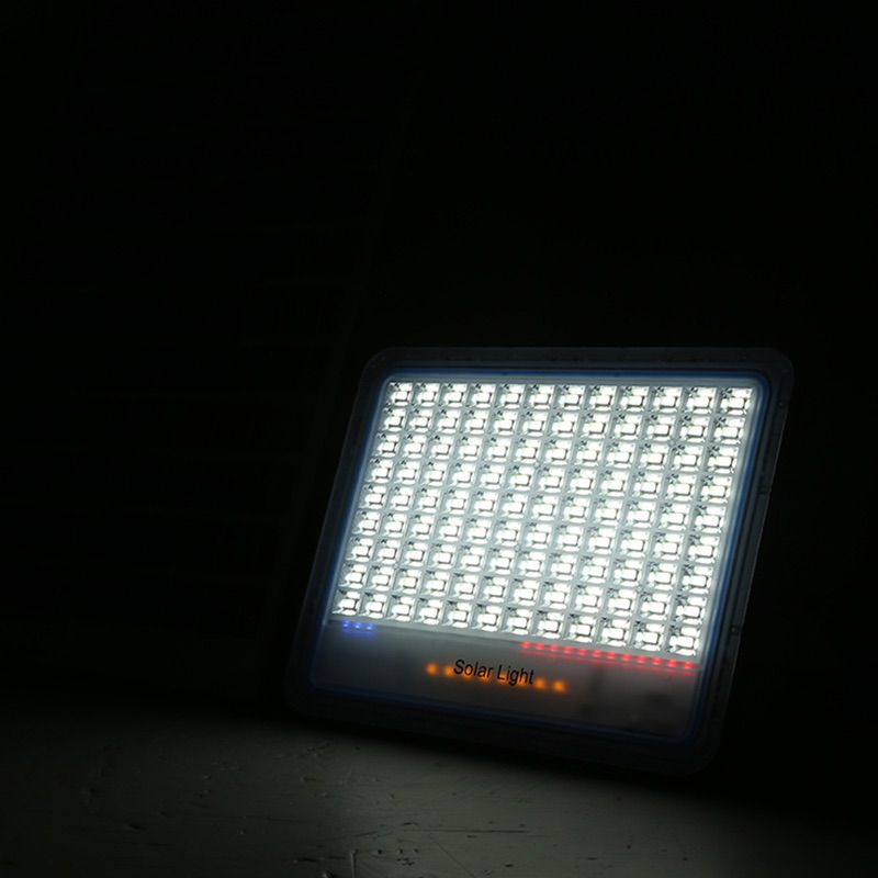 Led solar floodlight outdoor from dusk to dawn